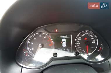 Внедорожник / Кроссовер Audi Q5 2011 в 