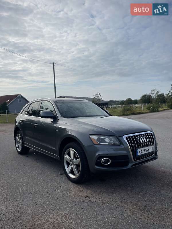 Внедорожник / Кроссовер Audi Q5 2012 в Киеве