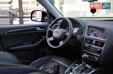Внедорожник / Кроссовер Audi Q5 2012 в 
