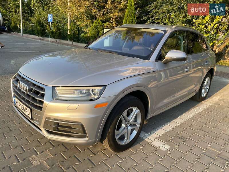 Внедорожник / Кроссовер Audi Q5 2018 в Виннице