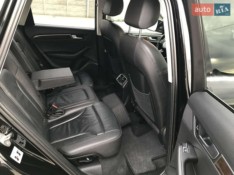 Внедорожник / Кроссовер Audi Q5 2014 в Черновцах