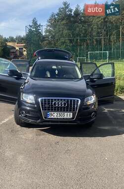 Позашляховик / Кросовер Audi Q5 2010 в Новояворівську