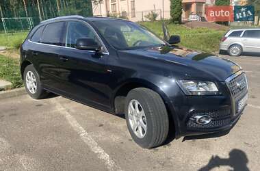 Позашляховик / Кросовер Audi Q5 2010 в Новояворівську