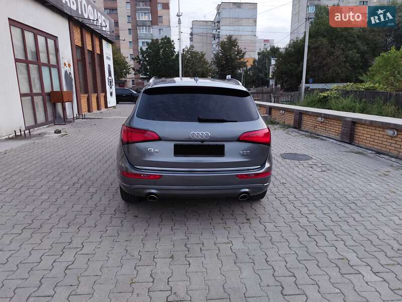 Внедорожник / Кроссовер Audi Q5 2016 в Хмельницком