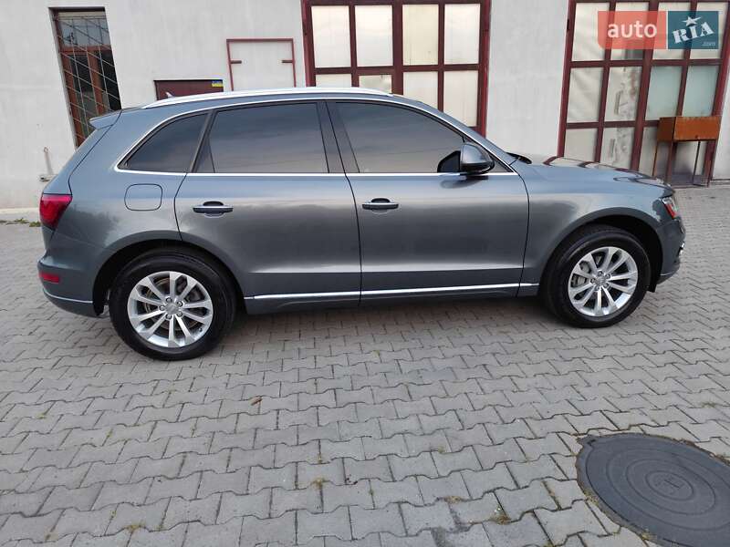 Внедорожник / Кроссовер Audi Q5 2016 в Хмельницком