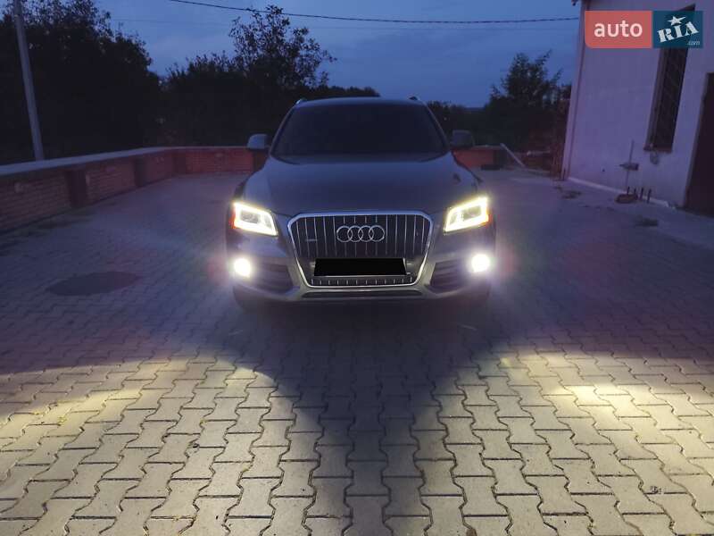 Внедорожник / Кроссовер Audi Q5 2016 в Хмельницком