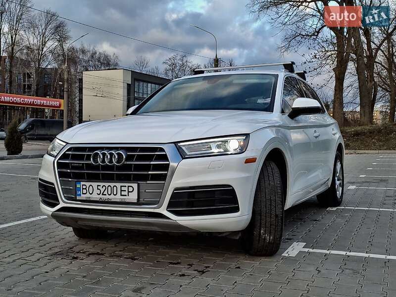 Позашляховик / Кросовер Audi Q5 2018 в Тернополі