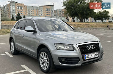 Внедорожник / Кроссовер Audi Q5 2009 в 
