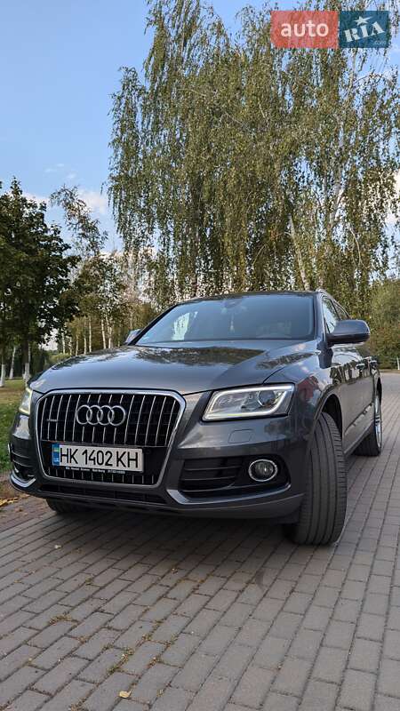 Внедорожник / Кроссовер Audi Q5 2014 в 