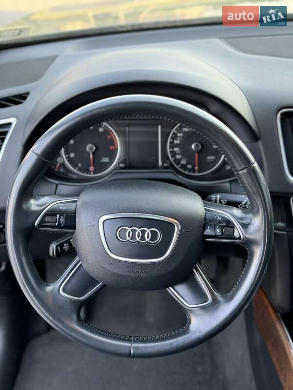 Внедорожник / Кроссовер Audi Q5 2016 в Луцке