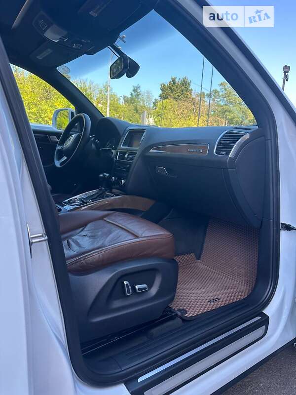 Внедорожник / Кроссовер Audi Q5 2015 в Киеве