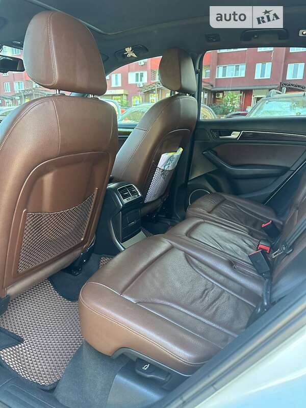 Внедорожник / Кроссовер Audi Q5 2015 в Киеве