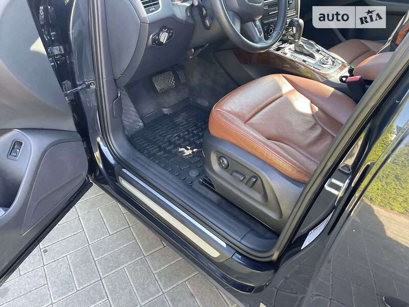 Позашляховик / Кросовер Audi Q5 2012 в Києві