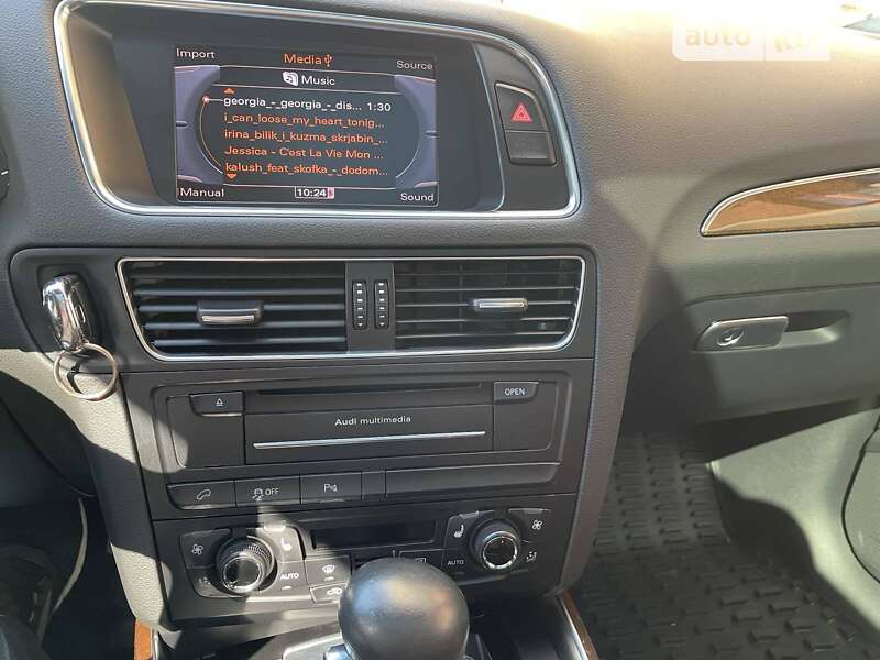Позашляховик / Кросовер Audi Q5 2012 в Києві