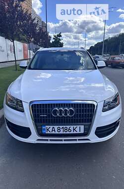 Позашляховик / Кросовер Audi Q5 2012 в Києві