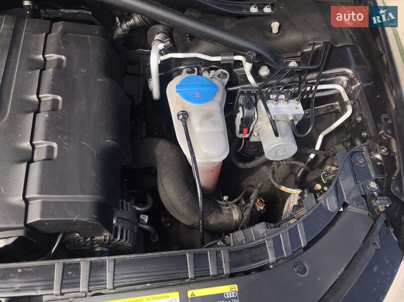 Позашляховик / Кросовер Audi Q5 2015 в Луцьку