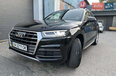 Внедорожник / Кроссовер Audi Q5 2019 в 