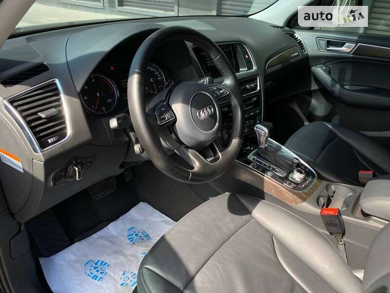 Внедорожник / Кроссовер Audi Q5 2015 в Киеве
