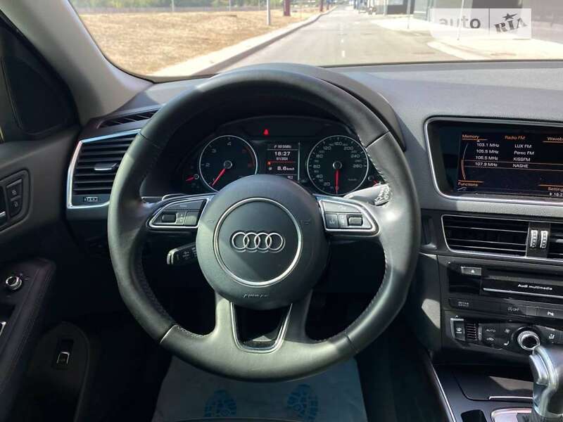 Внедорожник / Кроссовер Audi Q5 2015 в Киеве