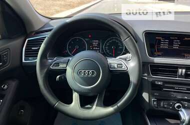 Позашляховик / Кросовер Audi Q5 2015 в 