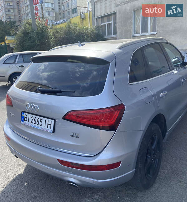 Внедорожник / Кроссовер Audi Q5 2015 в Изюме