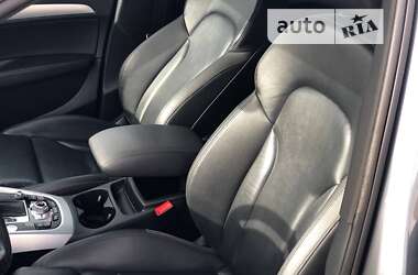 Внедорожник / Кроссовер Audi Q5 2016 в 