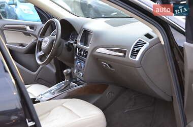 Внедорожник / Кроссовер Audi Q5 2013 в 