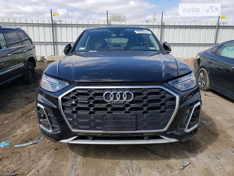 Внедорожник / Кроссовер Audi Q5 2022 в Днепре