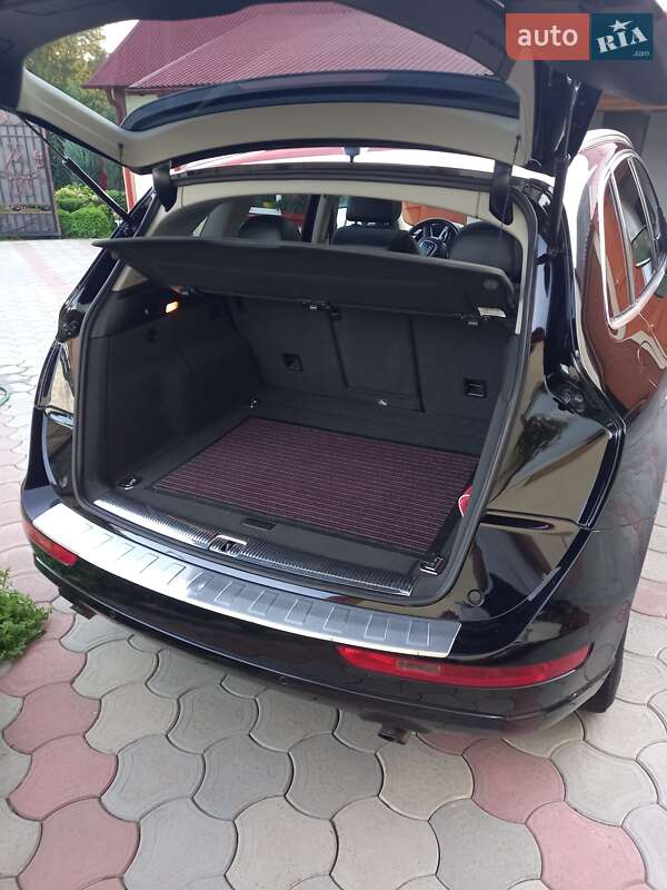Внедорожник / Кроссовер Audi Q5 2011 в Тернополе