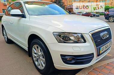 Позашляховик / Кросовер Audi Q5 2011 в Києві