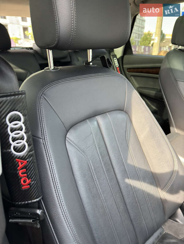 Внедорожник / Кроссовер Audi Q5 2017 в Киеве