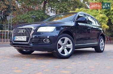 Внедорожник / Кроссовер Audi Q5 2015 в 