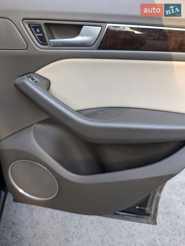 Позашляховик / Кросовер Audi Q5 2013 в Києві