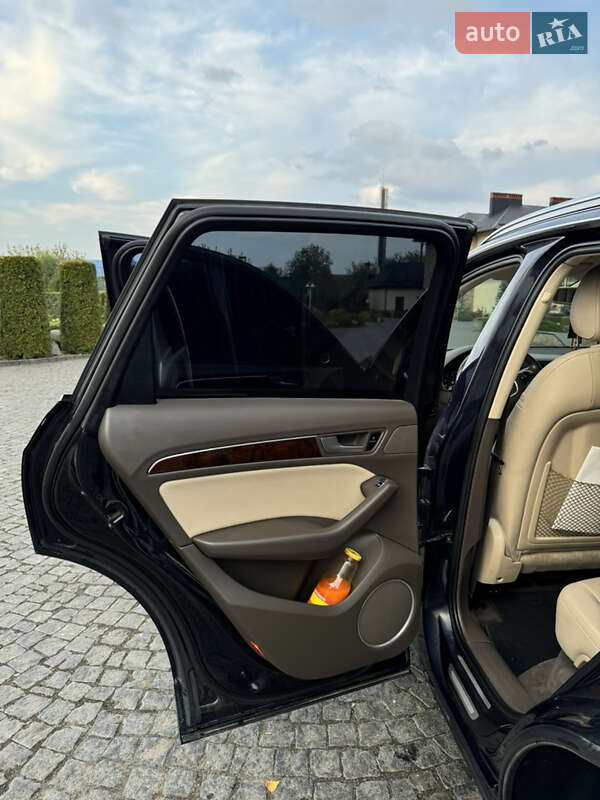Внедорожник / Кроссовер Audi Q5 2014 в Львове