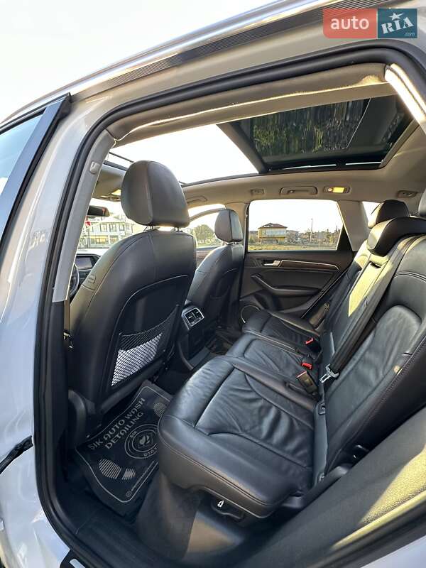 Внедорожник / Кроссовер Audi Q5 2014 в Львове