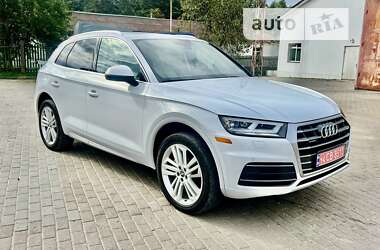 Позашляховик / Кросовер Audi Q5 2019 в Львові