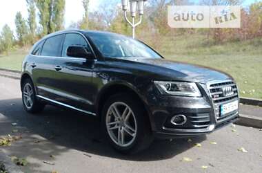 Позашляховик / Кросовер Audi Q5 2016 в Рівному