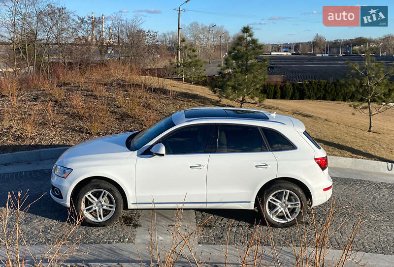 Внедорожник / Кроссовер Audi Q5 2016 в Днепре