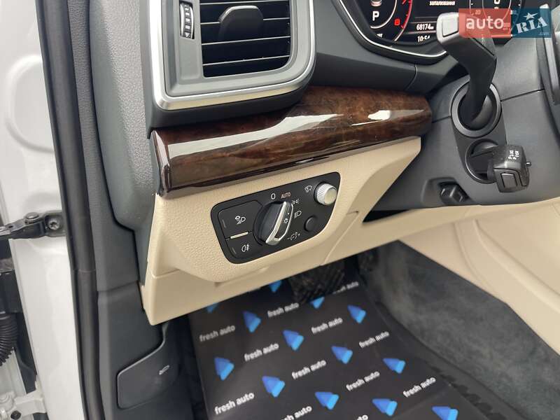 Внедорожник / Кроссовер Audi Q5 2019 в Ровно