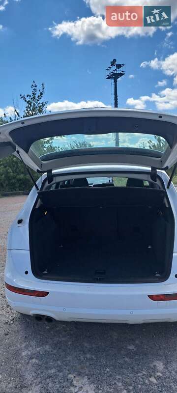 Внедорожник / Кроссовер Audi Q5 2011 в Збараже