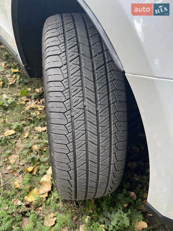 Позашляховик / Кросовер Audi Q5 2009 в Кам'янському