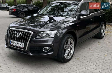 Позашляховик / Кросовер Audi Q5 2011 в Ужгороді