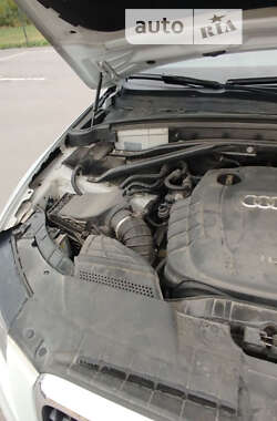 Внедорожник / Кроссовер Audi Q5 2011 в 