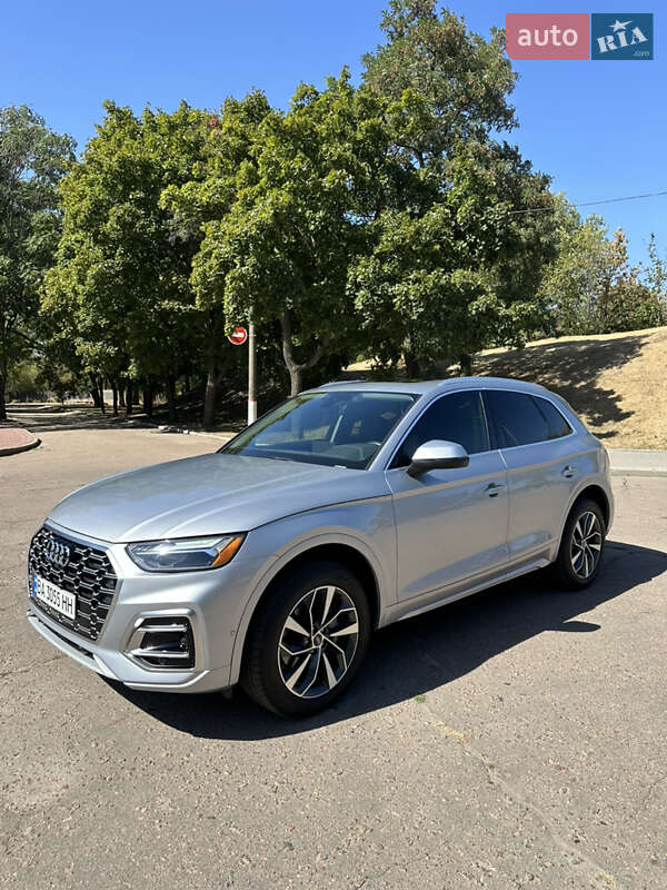 Позашляховик / Кросовер Audi Q5 2021 в Кропивницькому
