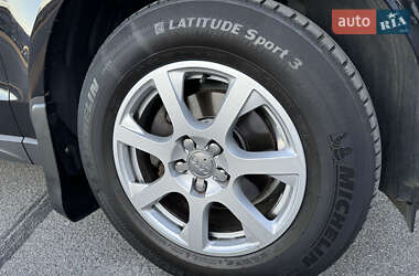 Внедорожник / Кроссовер Audi Q5 2012 в 