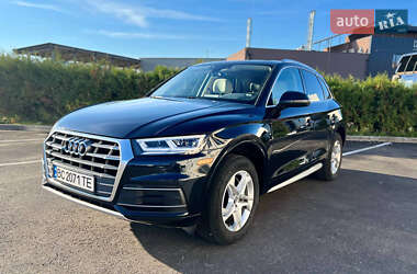 Внедорожник / Кроссовер Audi Q5 2017 в Львове