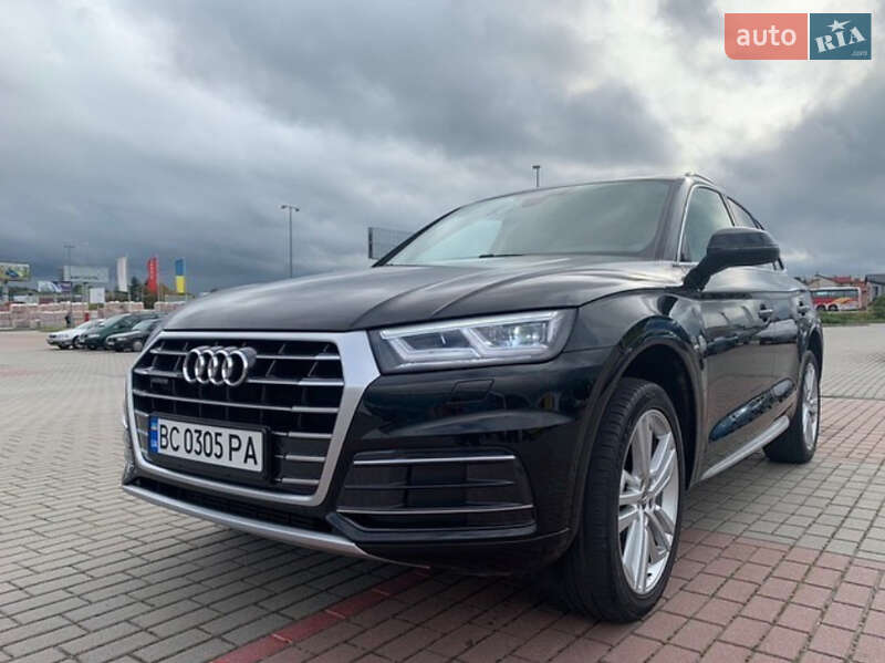 Позашляховик / Кросовер Audi Q5 2017 в Львові