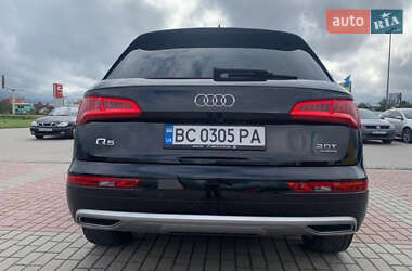 Внедорожник / Кроссовер Audi Q5 2017 в 
