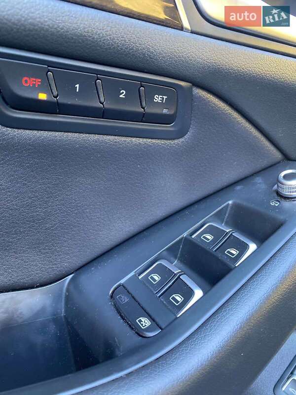 Внедорожник / Кроссовер Audi Q5 2013 в Одессе