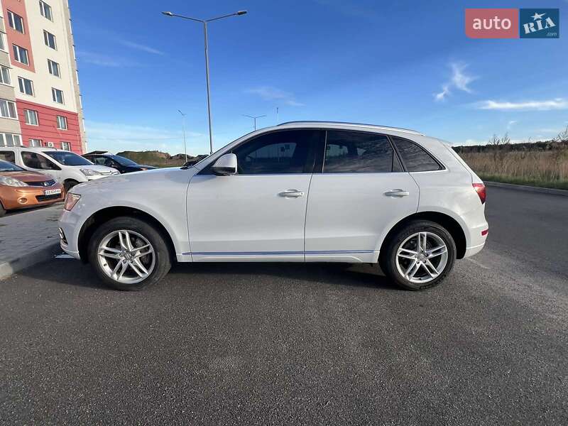 Позашляховик / Кросовер Audi Q5 2015 в Вінниці